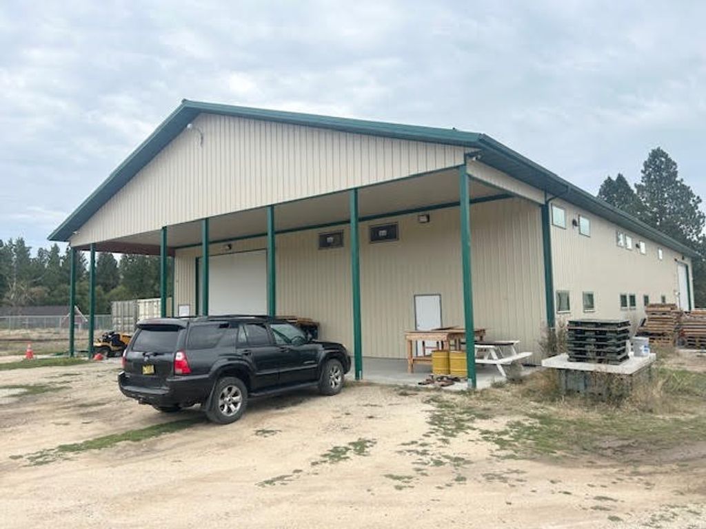 134 Tarkas Lane Bldg B, Victor, MT 59875