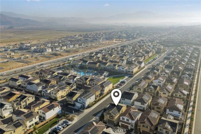 29554 Aramina Ct, Winchester, CA 92596