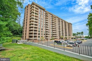 1808 OLD MEADOW RD #612, Mclean, VA 22102