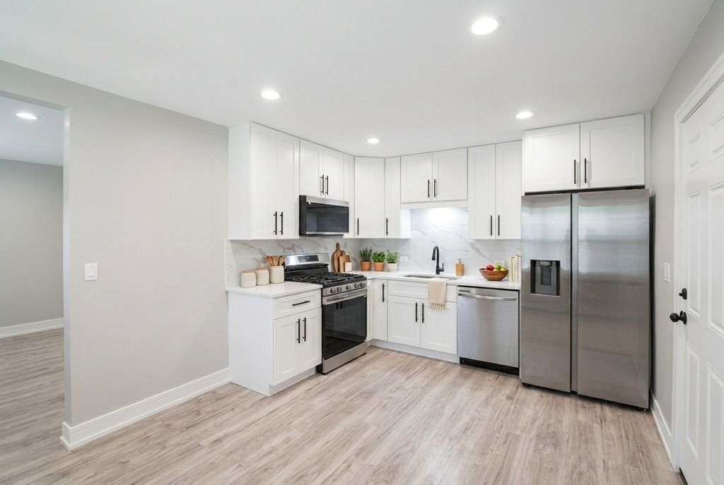 8914 S Normal Avenue, Chicago, IL 60620 — photo 4