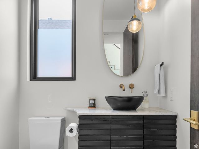 748 E ROOSEVELT AVE, Salt Lake City, UT 84105