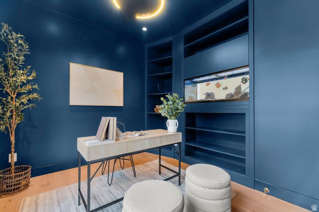 748 E ROOSEVELT AVE, Salt Lake City, UT 84105