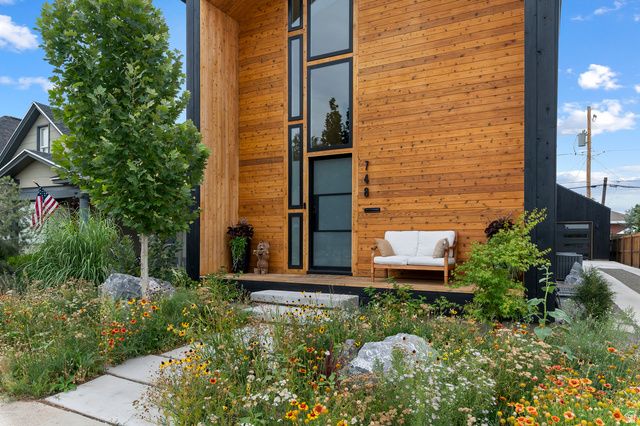 748 E ROOSEVELT AVE, Salt Lake City, UT 84105