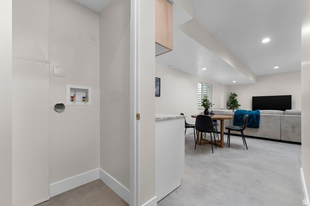 748 E ROOSEVELT AVE, Salt Lake City, UT 84105