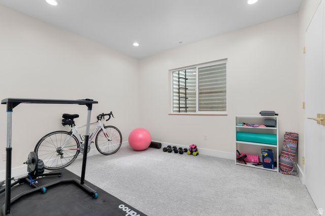 748 E ROOSEVELT AVE, Salt Lake City, UT 84105