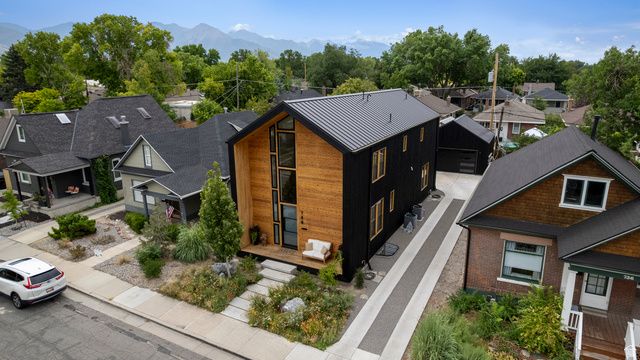 748 E ROOSEVELT AVE, Salt Lake City, UT 84105
