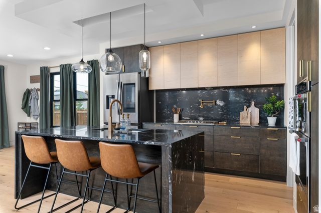 748 E ROOSEVELT AVE, Salt Lake City, UT 84105