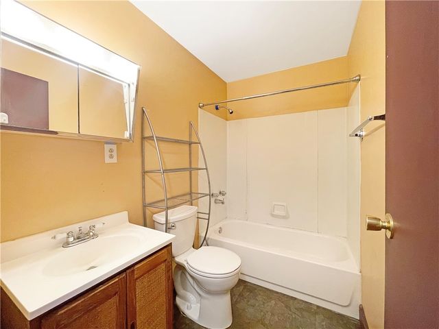 23 Brilliant Ave 23-301, Aspinwall, PA 15215