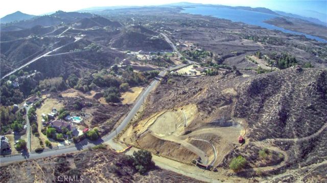 20653 Mustang, Lake Mathews, CA 92570