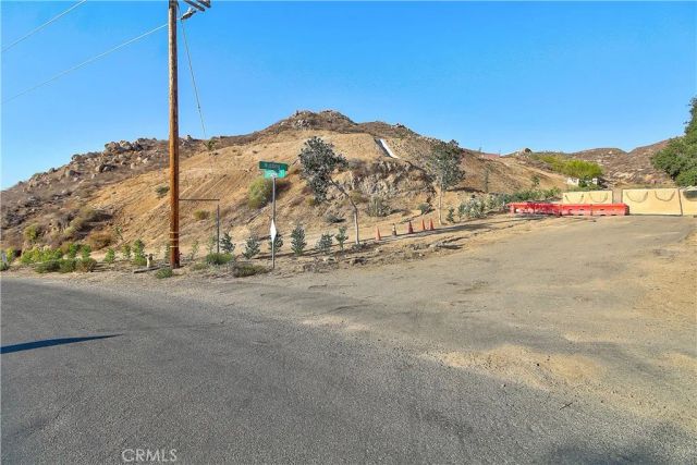 20653 Mustang, Lake Mathews, CA 92570