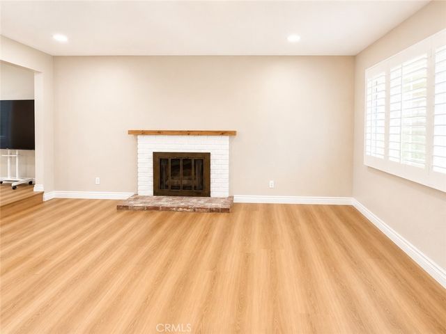 1118 W Orange, Santa Ana, CA 92706