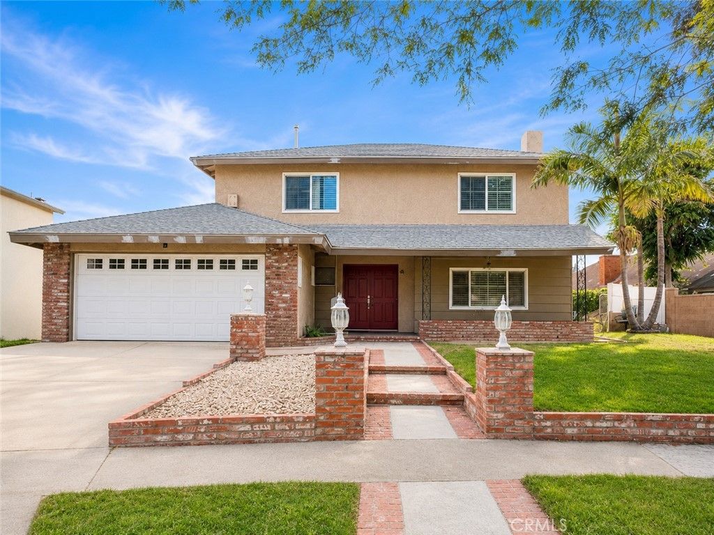 1118 W Orange, Santa Ana, CA 92706