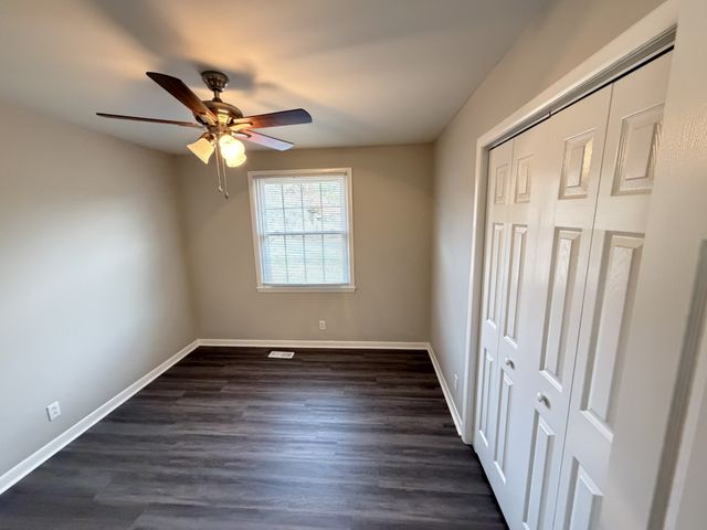 120 Roberta Dr, Hendersonville, TN 37075