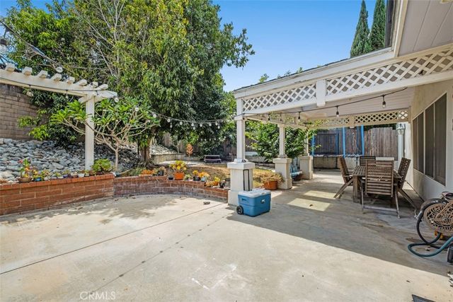 1815 Kinglet Court, Costa Mesa, CA 92626