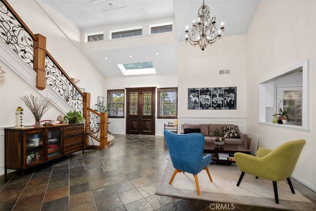 1815 Kinglet Court, Costa Mesa, CA 92626
