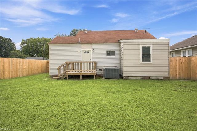 1714 Richmond AVE, Portsmouth, VA 23704