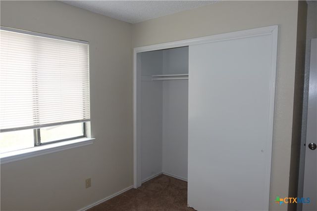 2251 Hilltop Loop, Killeen, TX 76549
