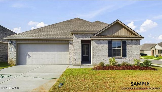 1515 Colonel Ridge, New Iberia, LA 70560