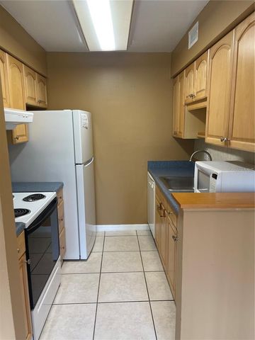 5109 EAGLESMERE DRIVE 11A, Orlando, FL 32819