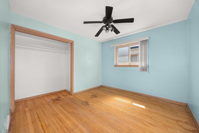 2905 W 102nd Place, Chicago, IL 60655