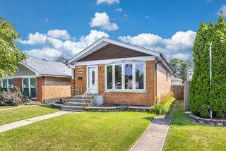 2905 W 102nd Place, Chicago, IL 60655