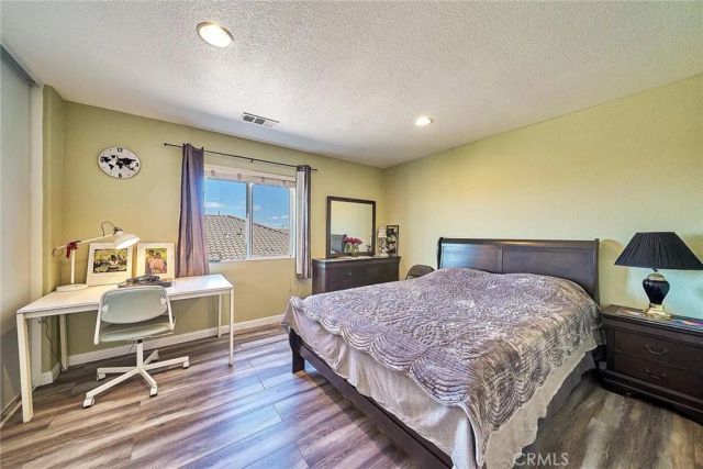 43521 Blossom, Lancaster, CA 93536