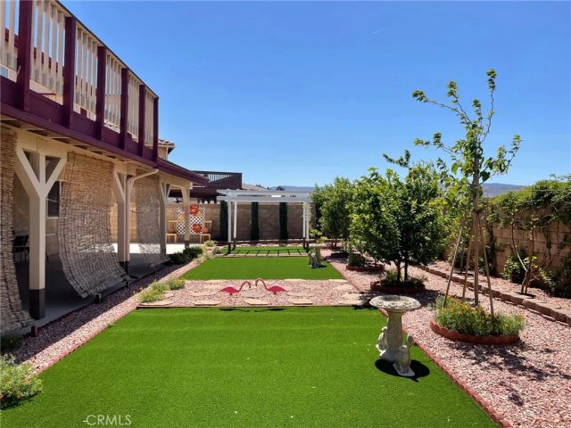 43521 Blossom, Lancaster, CA 93536