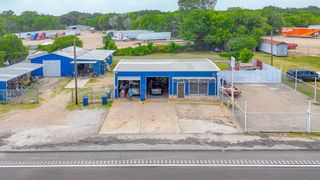 1104 N Business 45, Corsicana, TX 75110