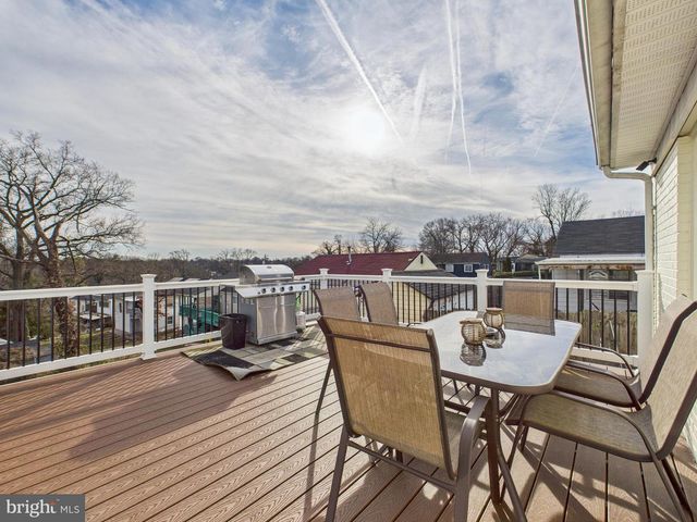 6803 INGRAHAM ST, Riverdale, MD 20737