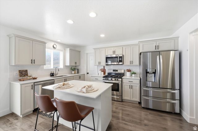 1715 S SAWTOOTH BLVD, Santaquin, UT 84655