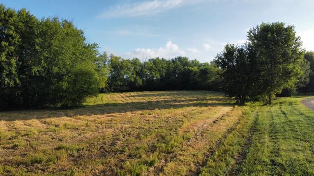 8858 298th Court W, Greenvale Twp, MN 55057