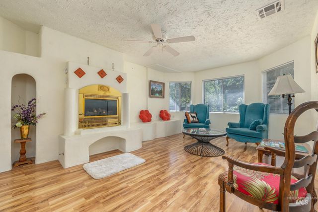 1101 N 8th Street, Boise, ID 83702