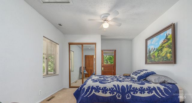 1101 N 8th Street, Boise, ID 83702