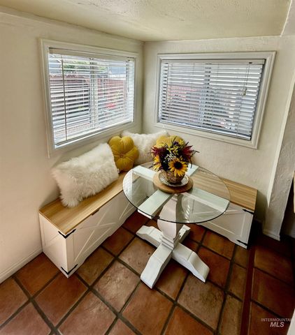 1101 N 8th Street, Boise, ID 83702