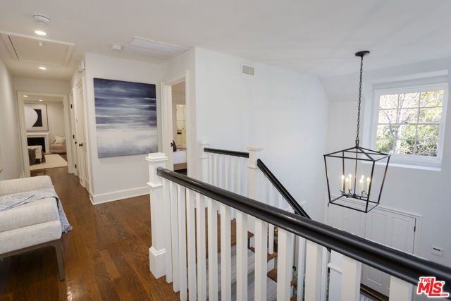 13176 Boca De Canon Lane, Los Angeles, CA 90049