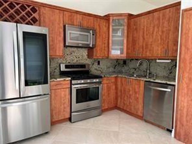 9880 Red Heart Lane, Tamarac, FL 33321