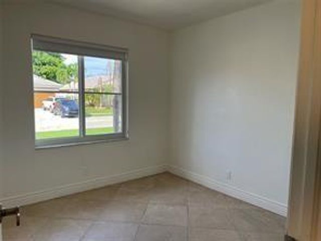 9880 Red Heart Lane, Tamarac, FL 33321