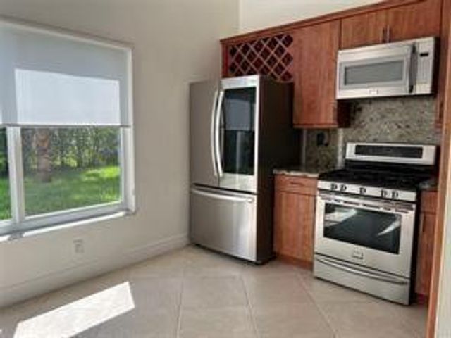 9880 Red Heart Lane, Tamarac, FL 33321