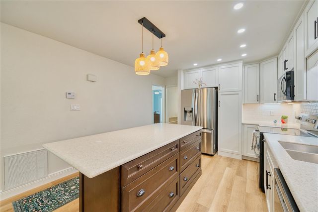 2084 COUNTRYSIDE CIRCLE S 25, Orlando, FL 32804