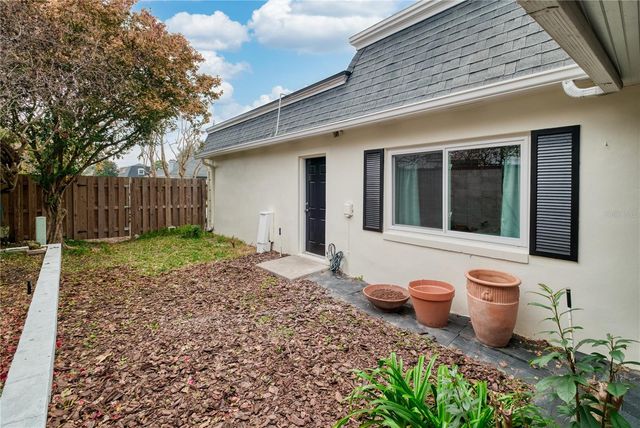 2084 COUNTRYSIDE CIRCLE S 25, Orlando, FL 32804