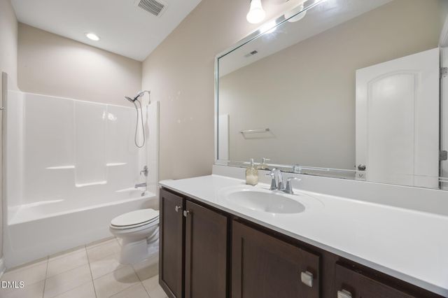 908 Laurel Gate Drive, Wake Forest, NC 27587