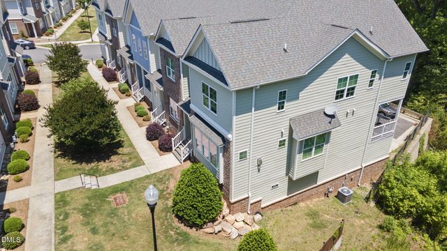 908 Laurel Gate Drive, Wake Forest, NC 27587