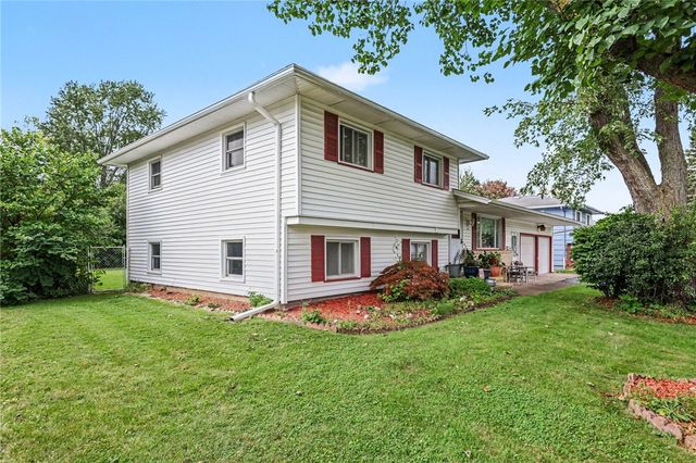 47 Noel Drive, Gates, NY 14606
