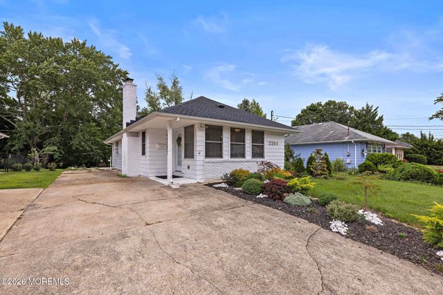 2264 Hovsons Boulevard, Toms River, NJ 08753