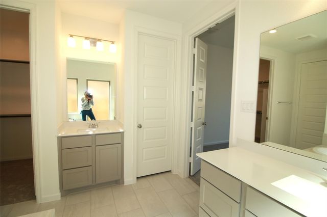 16750 Yaklin Meadow Court, Humble, TX 77346