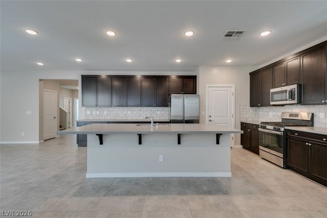520 Founders Creek Avenue, North Las Vegas, NV 89084