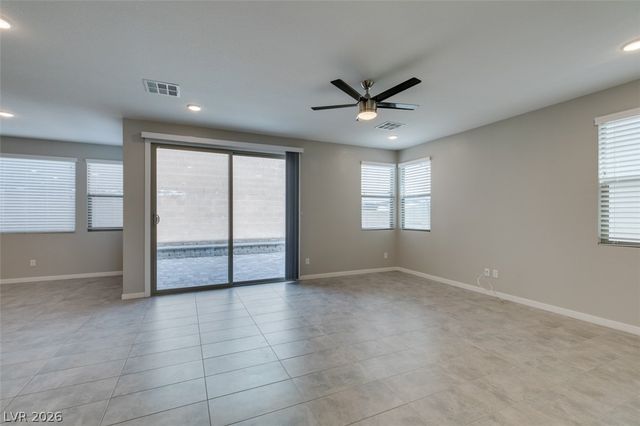 520 Founders Creek Avenue, North Las Vegas, NV 89084