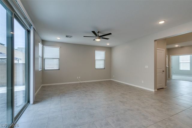 520 Founders Creek Avenue, North Las Vegas, NV 89084