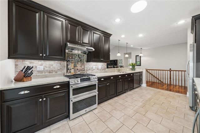 113 Stillwater Ln, Sewickley Hills Boro, PA 15143