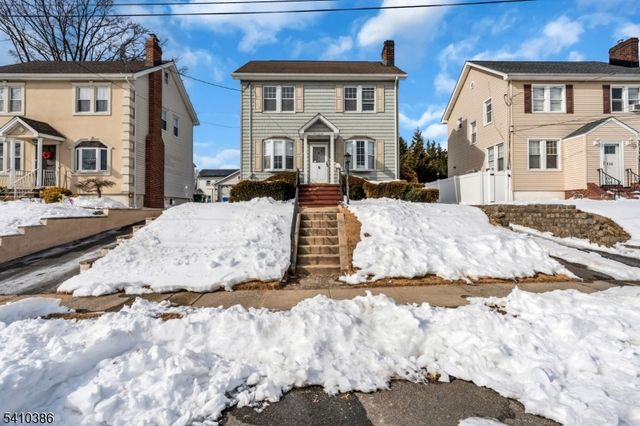 120 Springfield Rd, Linden City, NJ 07036